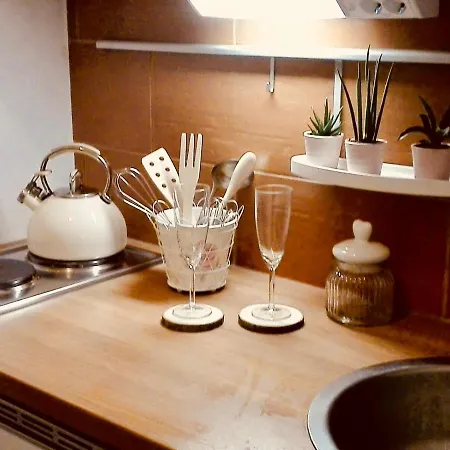 Sandra's Studio * Klagenfurt am Woerthersee